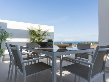 Penthouse for sale in Estepona