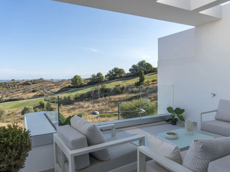 Penthouse for sale in Estepona
