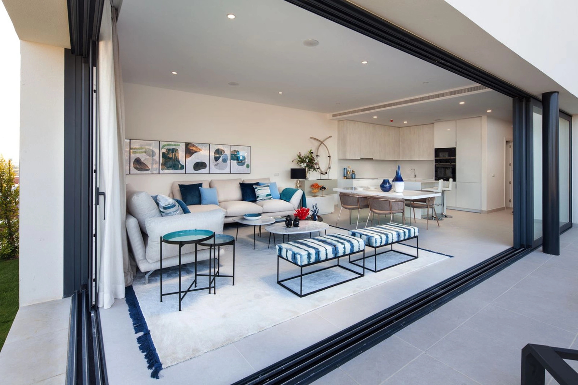 Villa for sale in Estepona