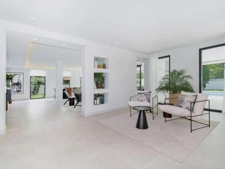 Villa for sale in Marbella