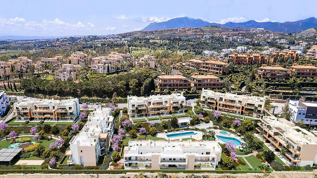 Penthouse for sale in Benahavis