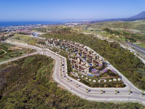 Villa for sale in Benahavis