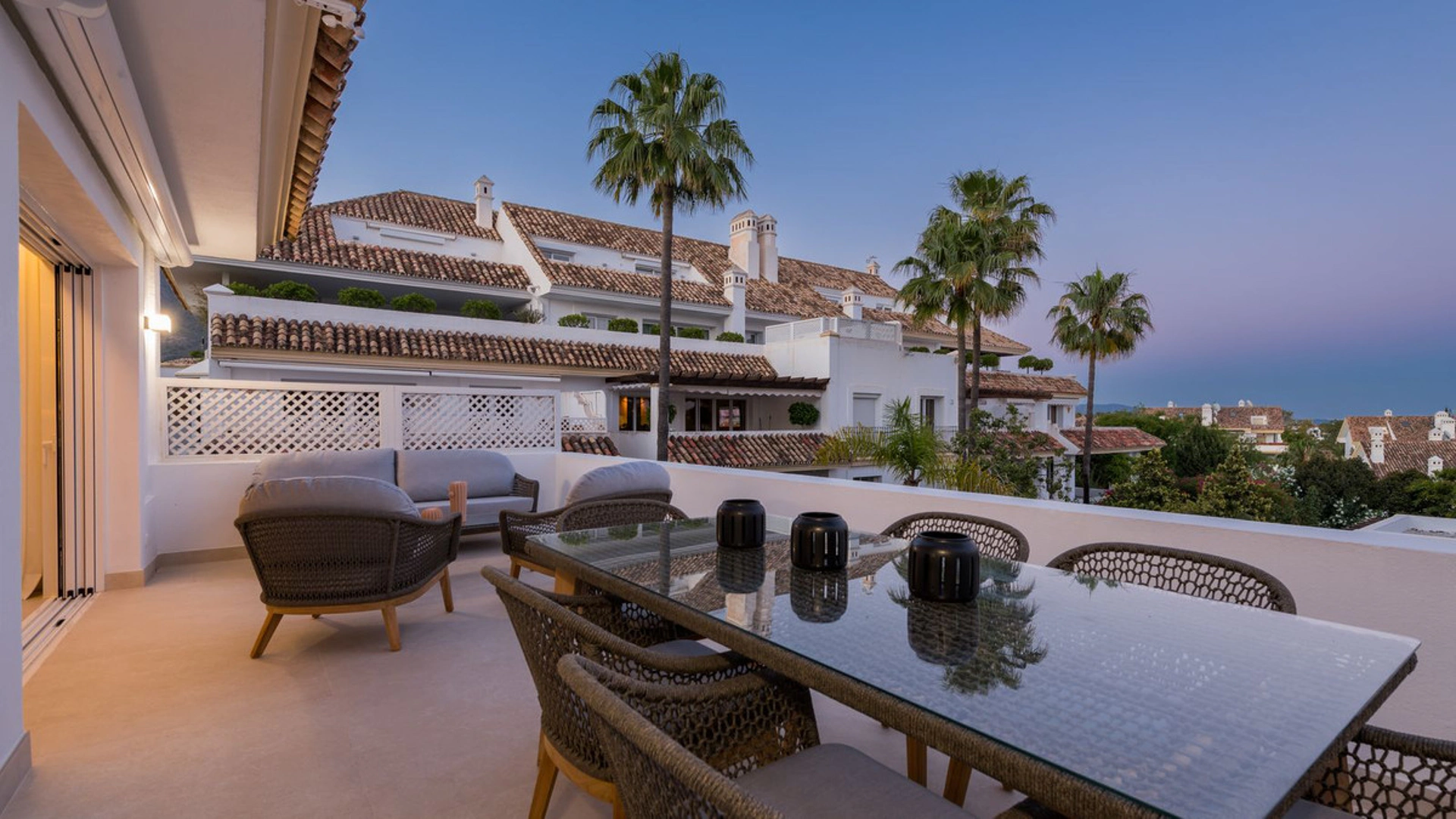 Apartment for sale in Marbella Golden Mile