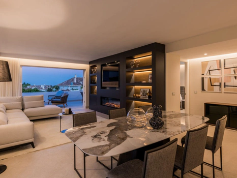 Apartment for sale in Marbella Golden Mile