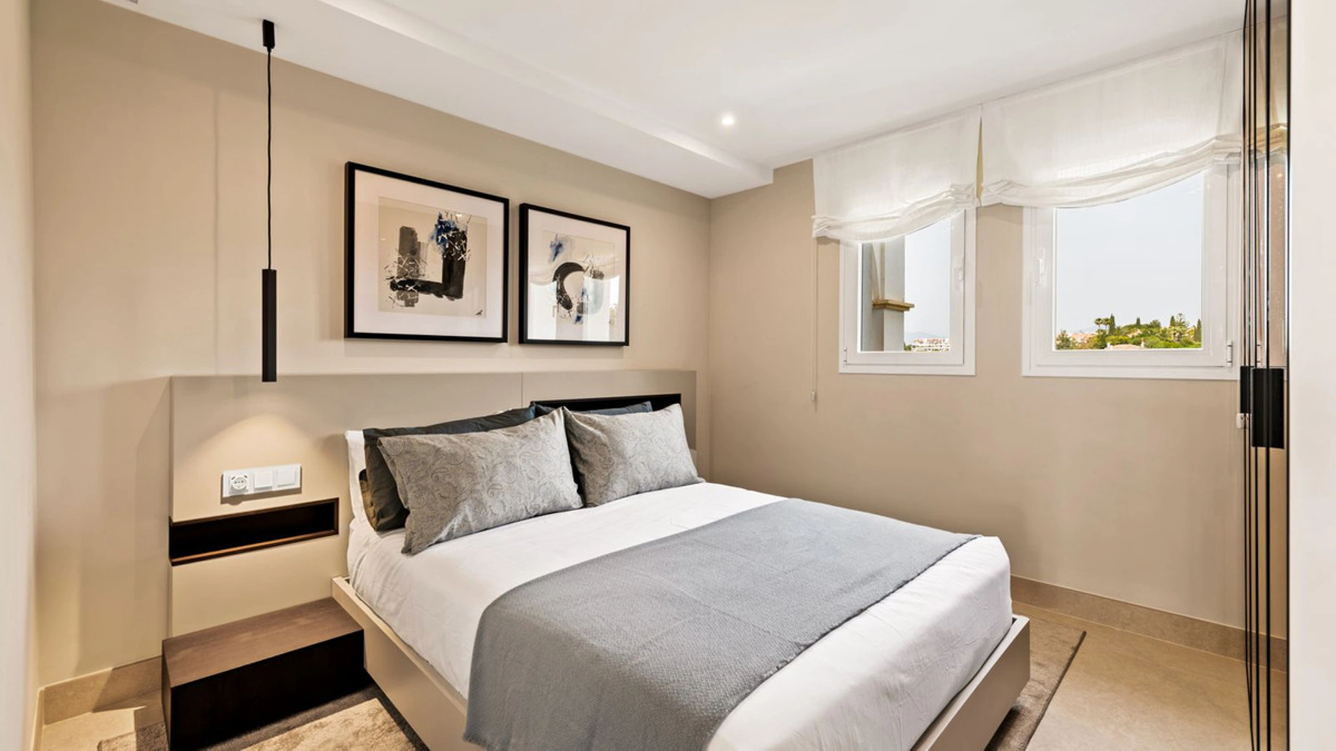 Apartment for sale in Marbella Golden Mile