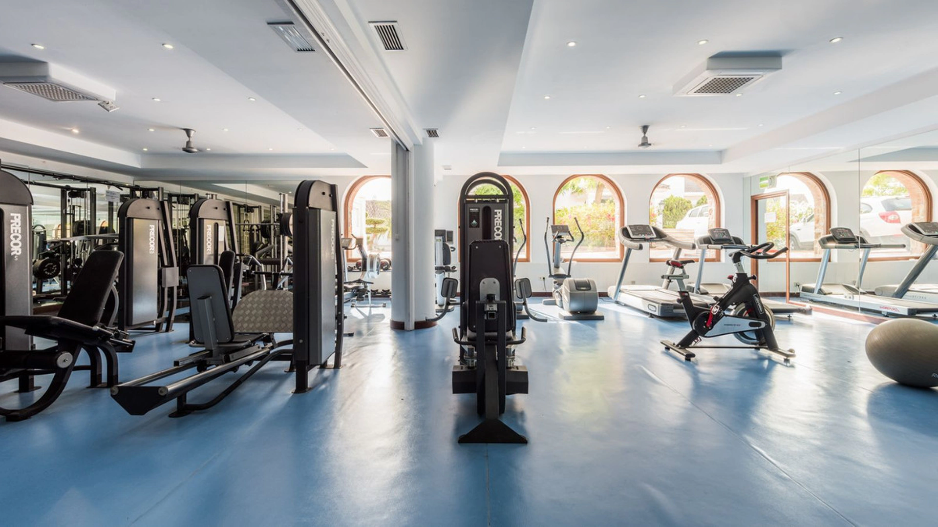 Apartment for sale in Marbella Golden Mile