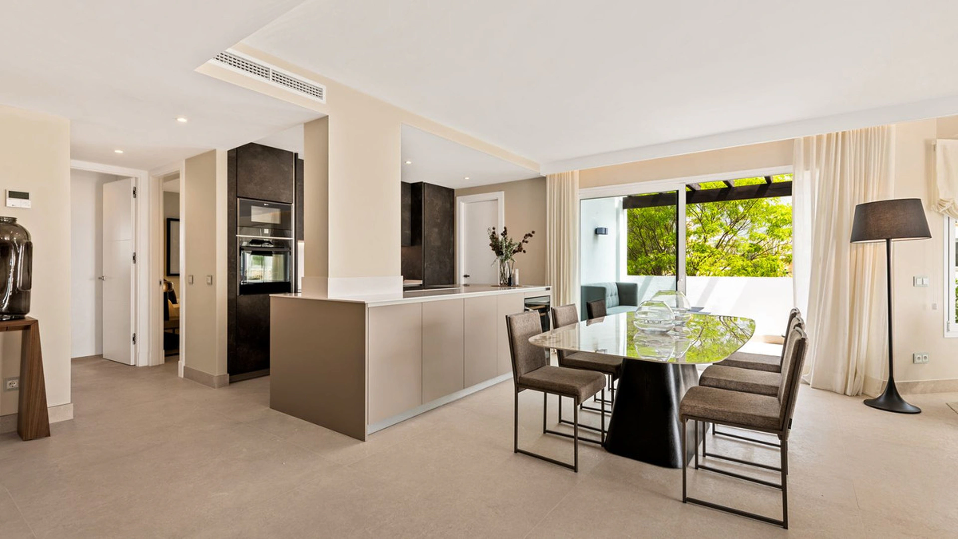 Apartment for sale in Marbella Golden Mile