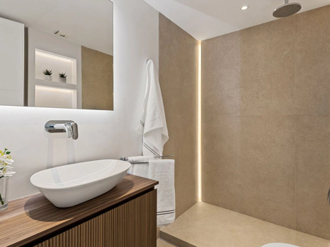 Apartment for sale in Marbella Golden Mile