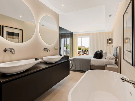 Apartment for sale in Marbella Golden Mile