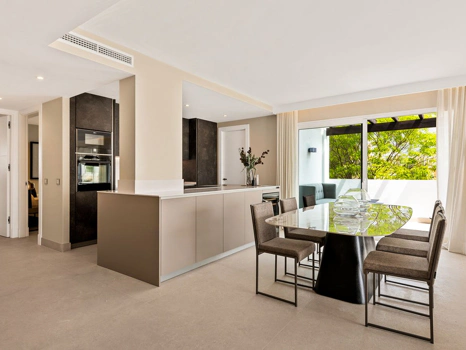 Apartment for sale in Marbella Golden Mile