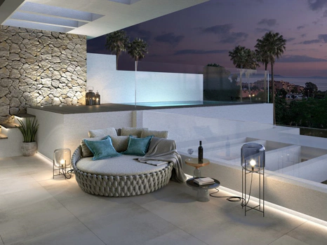 Apartment for sale in New Golden Mile, Estepona East