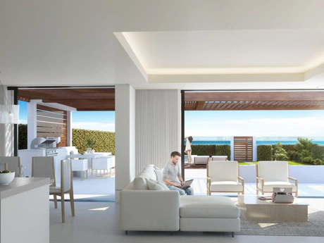 Ground Floor Apartment for sale in New Golden Mile, Estepona East