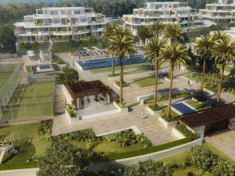 Ground Floor Apartment for sale in New Golden Mile, Estepona East