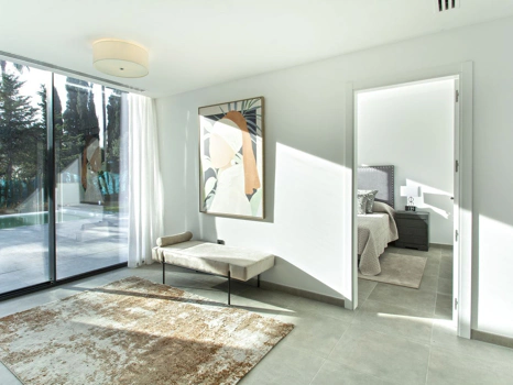 Villa for sale in Estepona