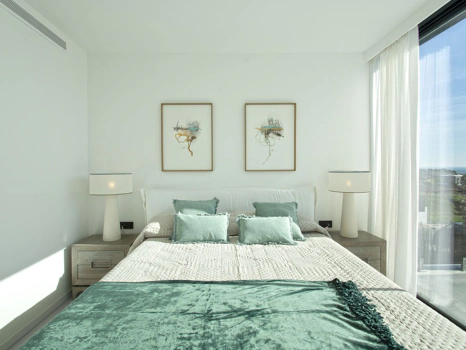 Villa for sale in Estepona