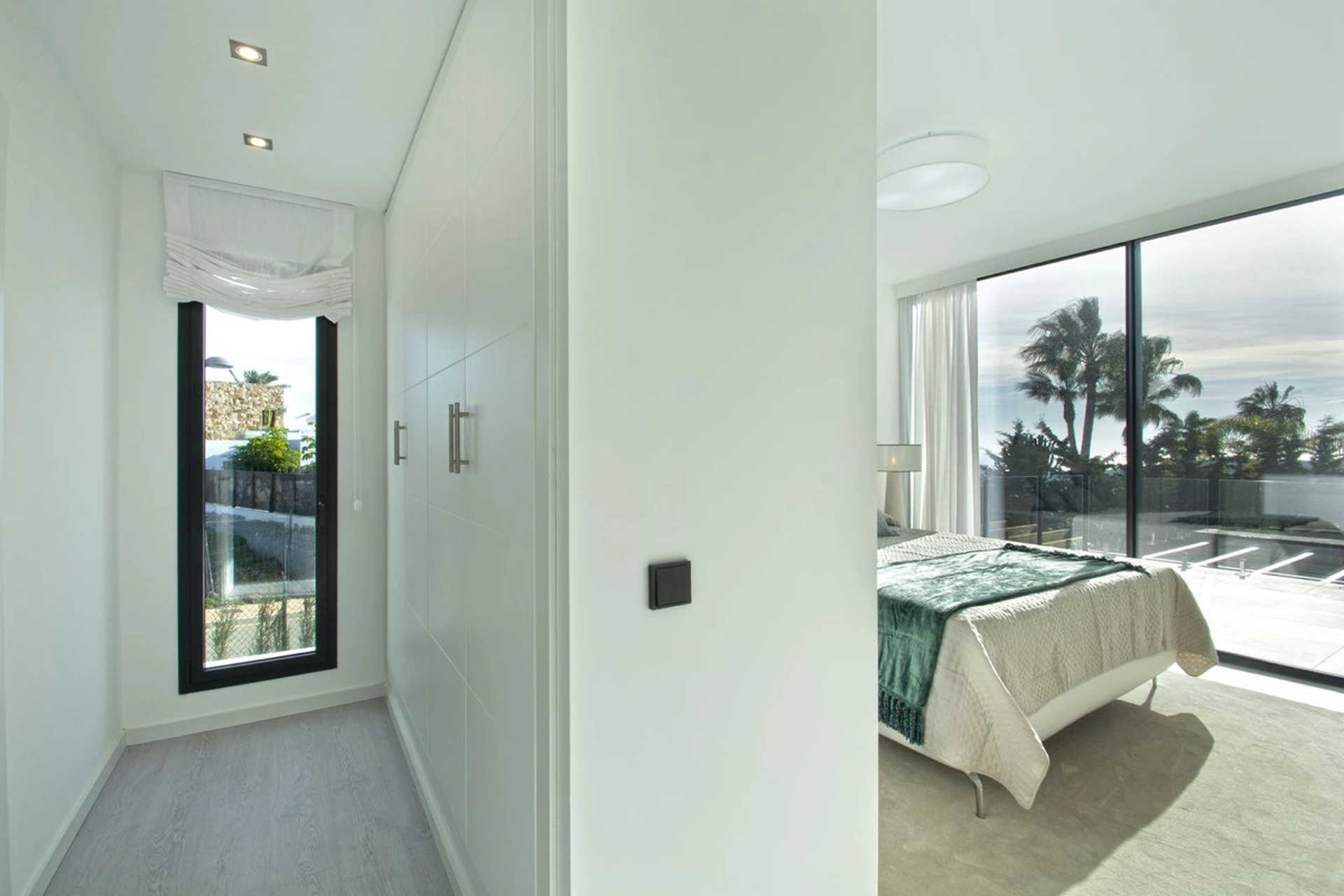 Villa for sale in Estepona