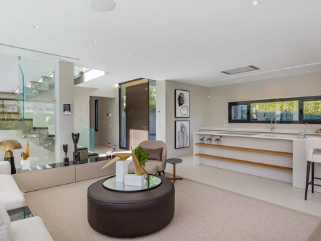 Villa for sale in Nueva Andalucia, Marbella