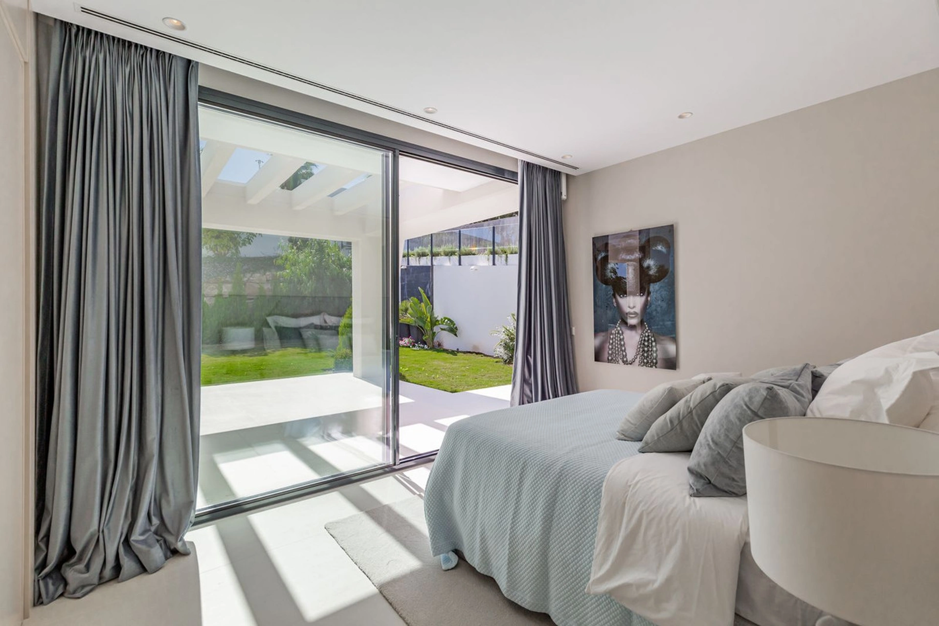 Villa for sale in Nueva Andalucia, Marbella