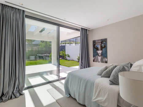 Villa for sale in Nueva Andalucia, Marbella