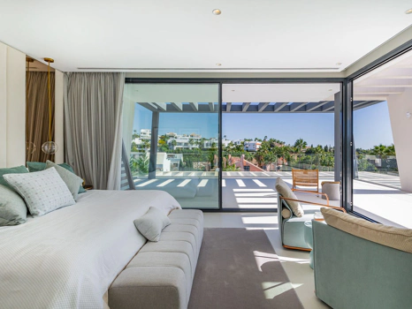 Villa for sale in Nueva Andalucia, Marbella
