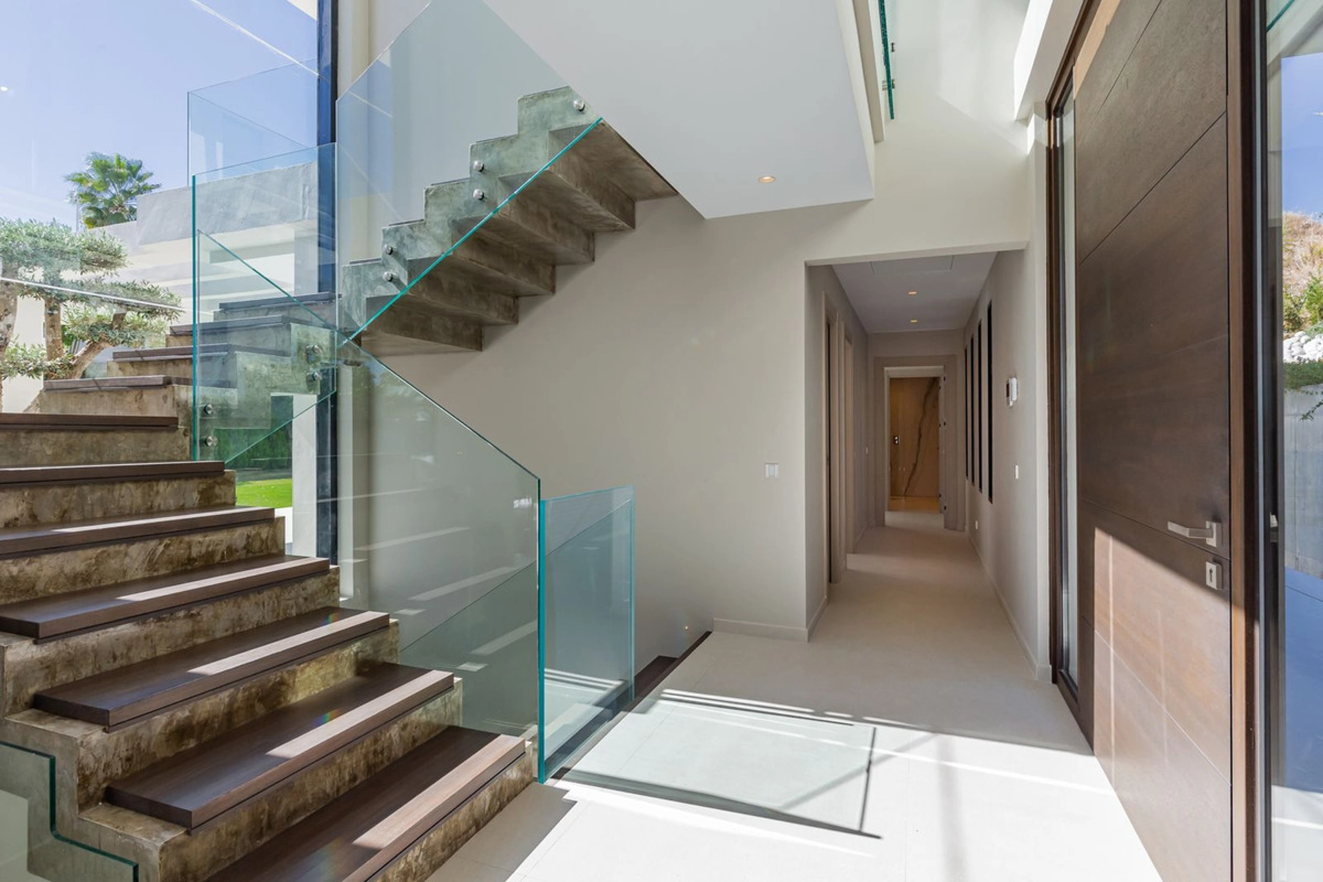 Villa for sale in Nueva Andalucia, Marbella