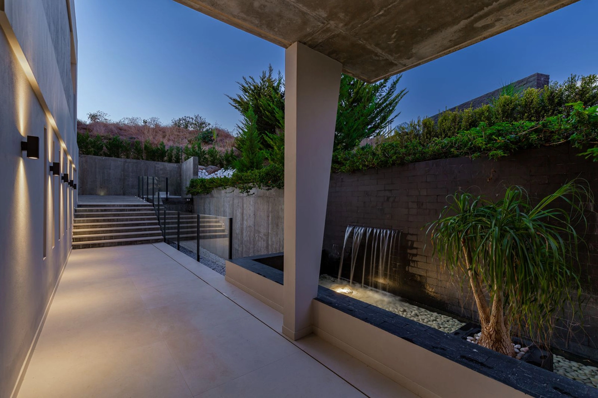 Villa for sale in Nueva Andalucia, Marbella