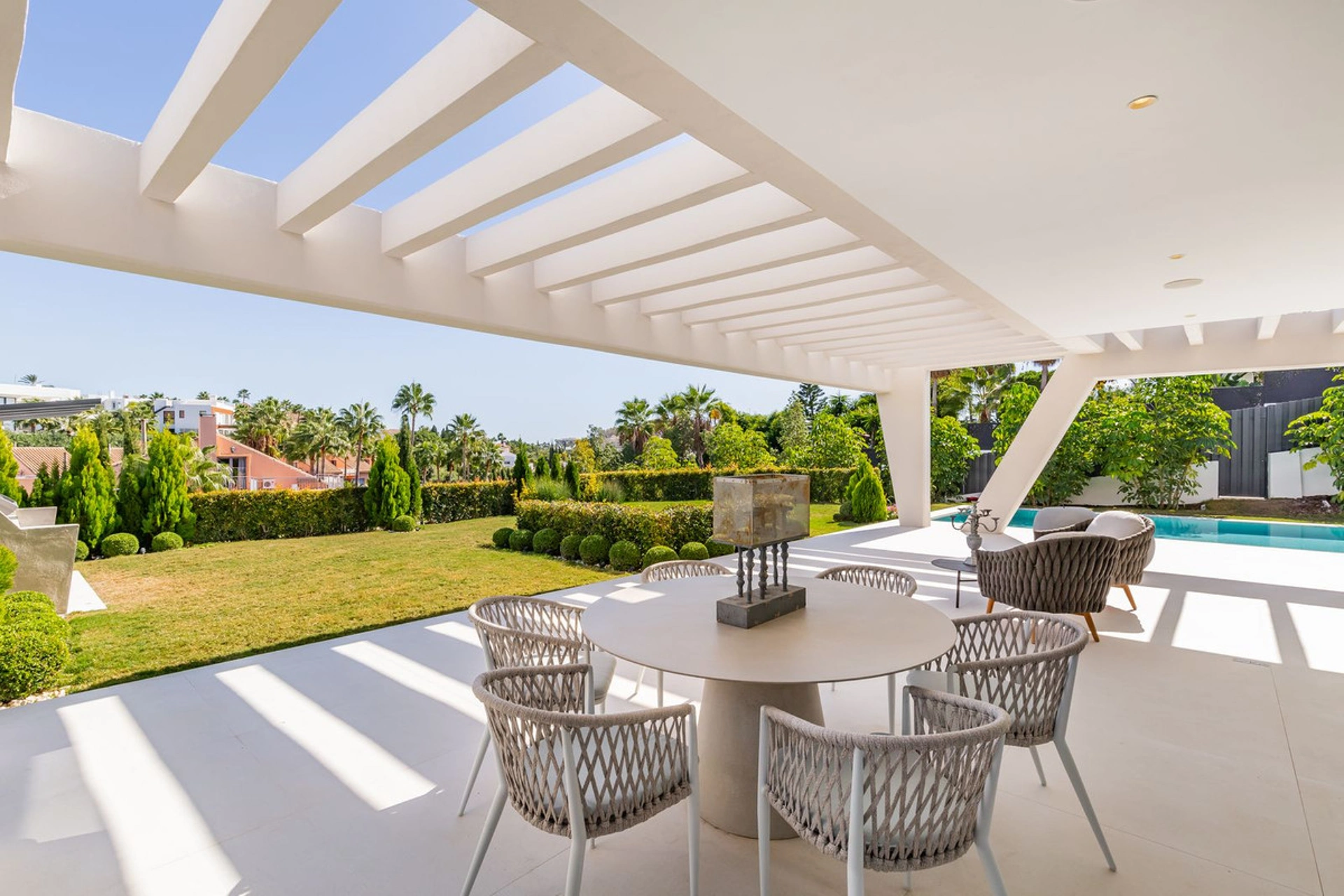 Villa for sale in Nueva Andalucia, Marbella