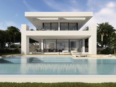 Villa for sale in Estepona