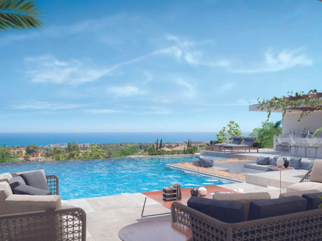 Villa for sale in Estepona