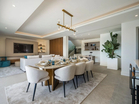 Villa for sale in Benahavis