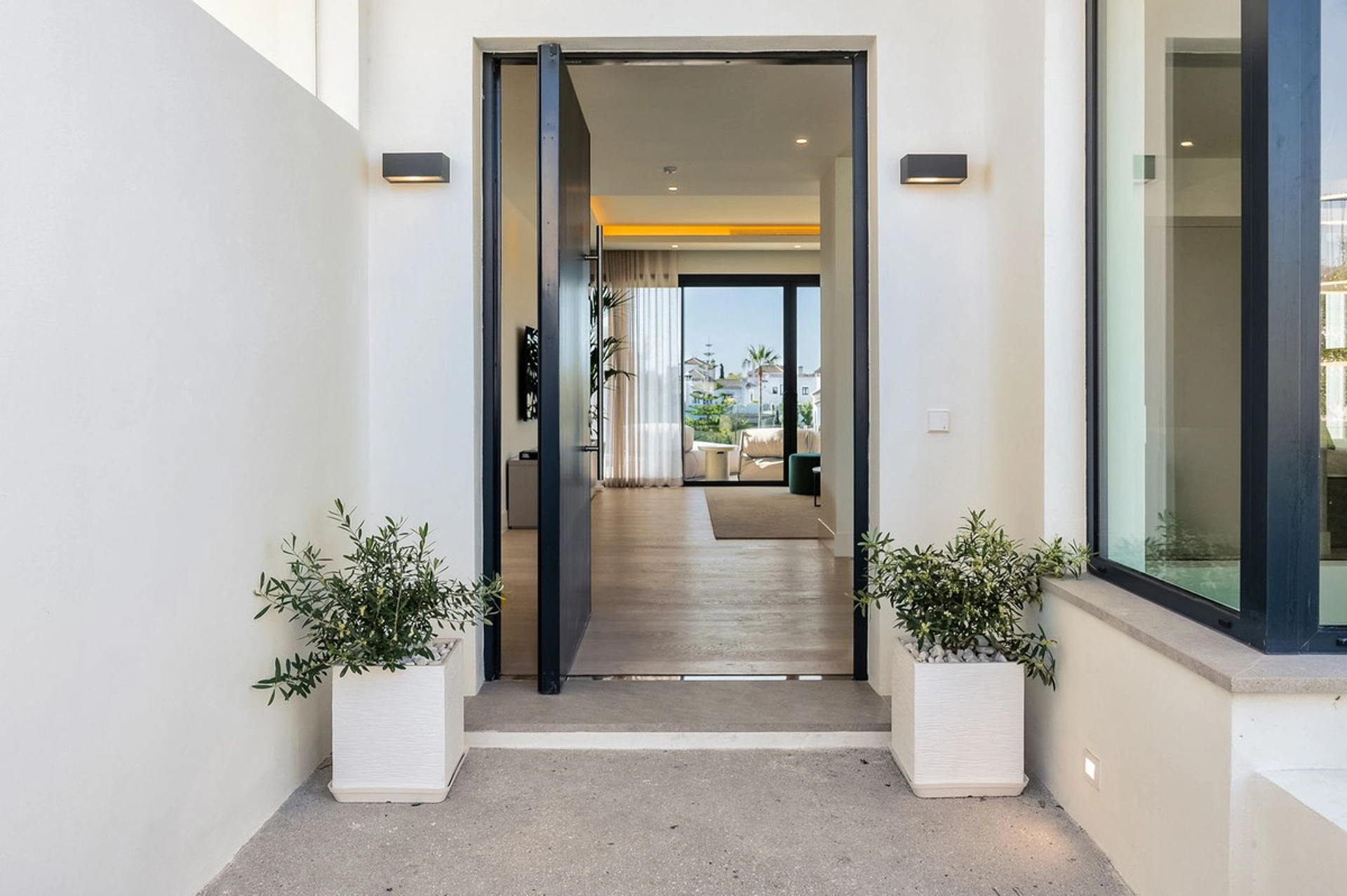 Villa for sale in Benahavis