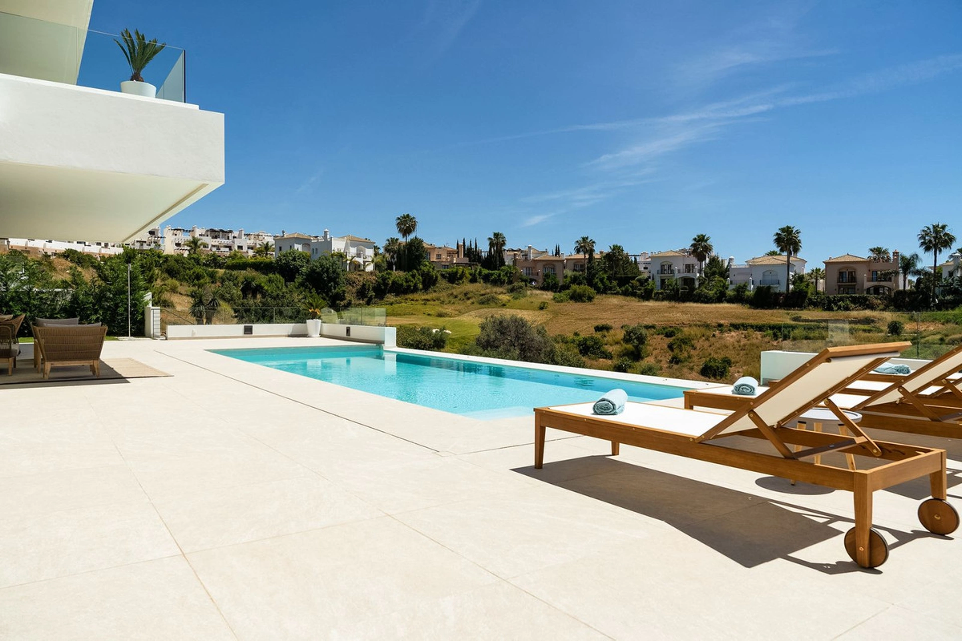Villa for sale in Benahavis