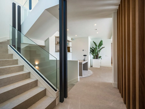 Villa for sale in Benahavis
