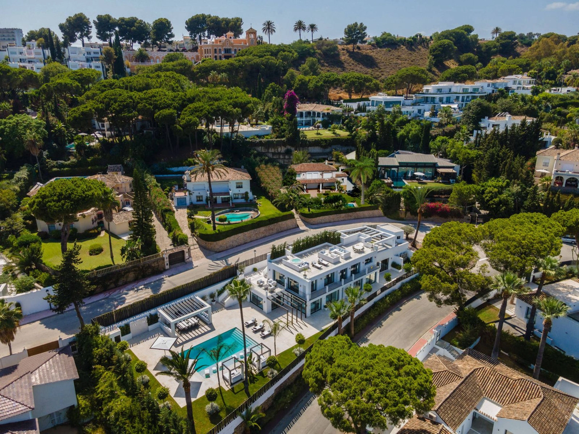 Villa for sale in Marbella