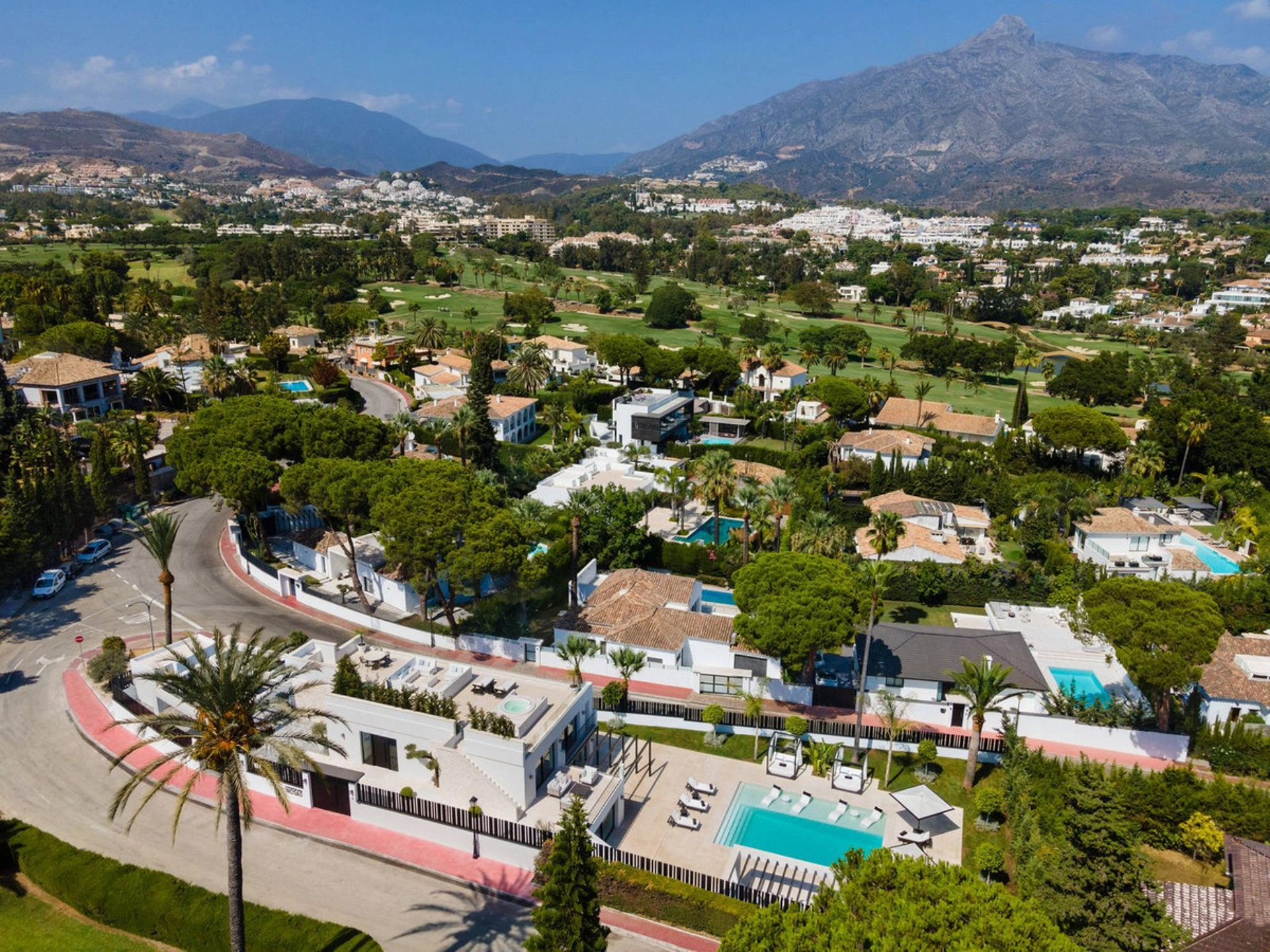 Villa for sale in Marbella
