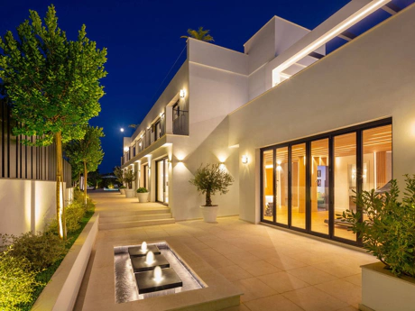 Villa for sale in Marbella