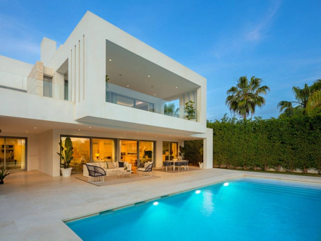 Villa for sale in Marbella