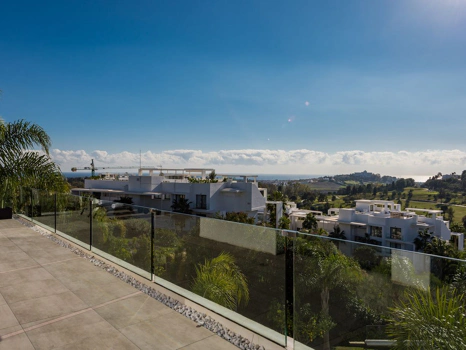 Villa for sale in Benahavis