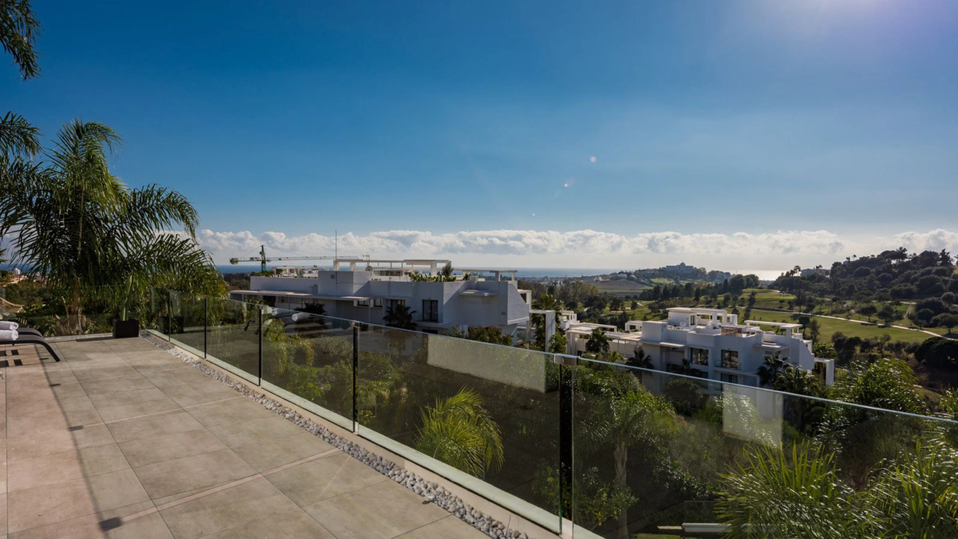 Villa for sale in Benahavis