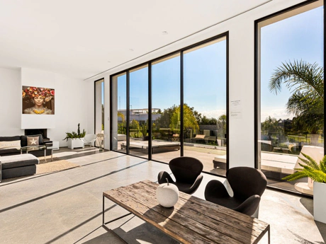 Villa for sale in Benahavis