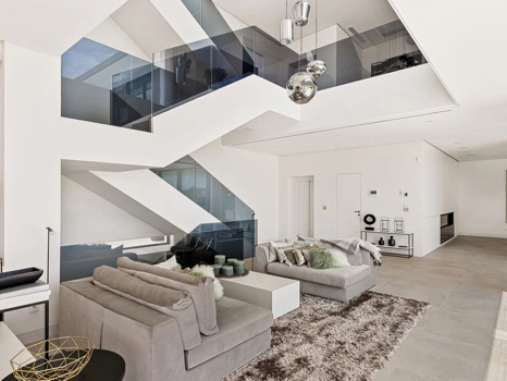 Villa for sale in Benahavis