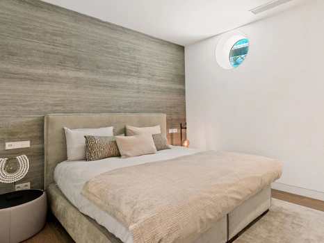 Villa for sale in Benahavis