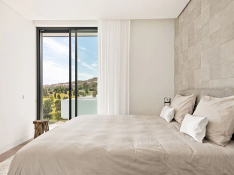 Villa for sale in Benahavis