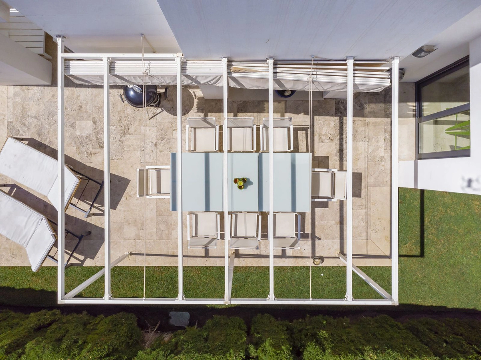 Villa for sale in Benahavis
