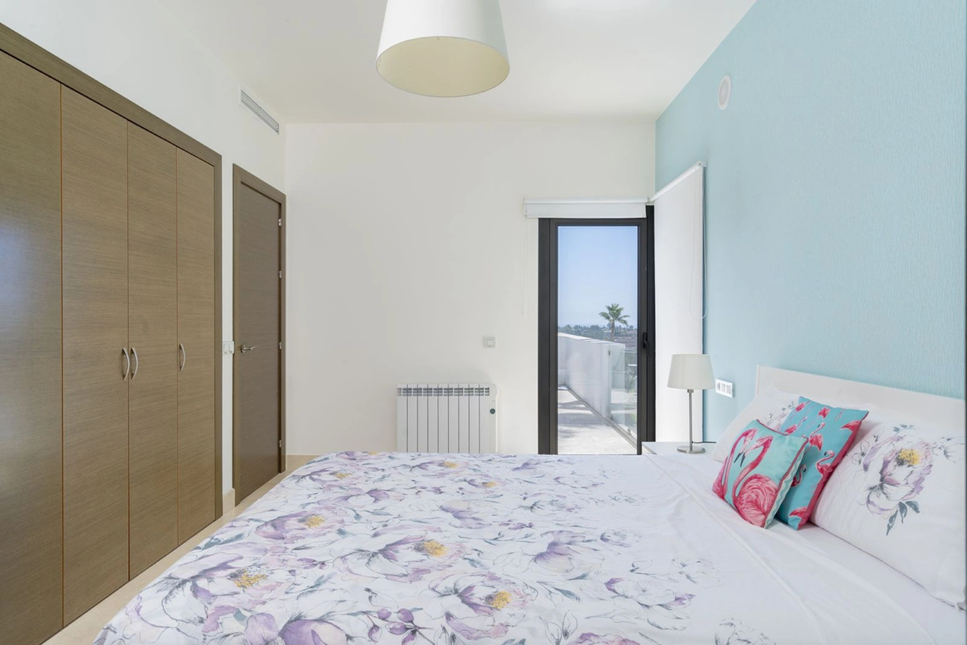 Villa for sale in Benahavis