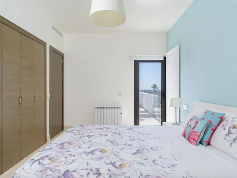 Villa for sale in Benahavis