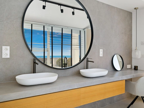 Apartment for sale in Benahavis