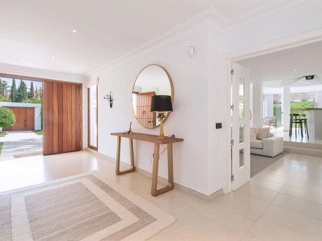 Villa for sale in Marbella