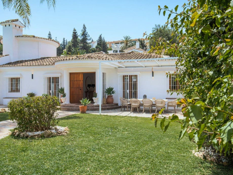 Villa for sale in Marbella