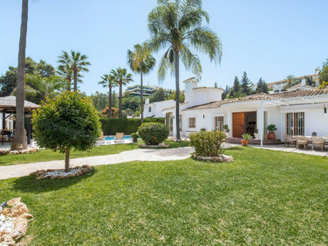 Villa for sale in Marbella